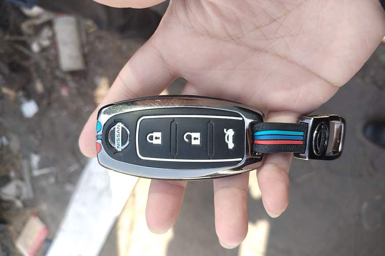Used Nissan Murano 2021 2.5L XL Two-Wheel Drive Smart Connect Luxury Edition Vehicle Key