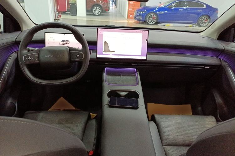 Used Nissan N6 2026 Model 180 Max Center Console