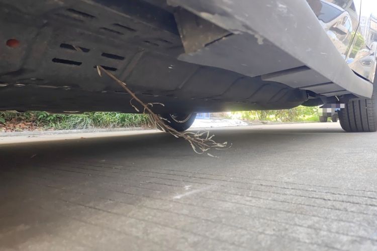 Used Nissan N6 2026 Model 180 Max Chassis Front Left