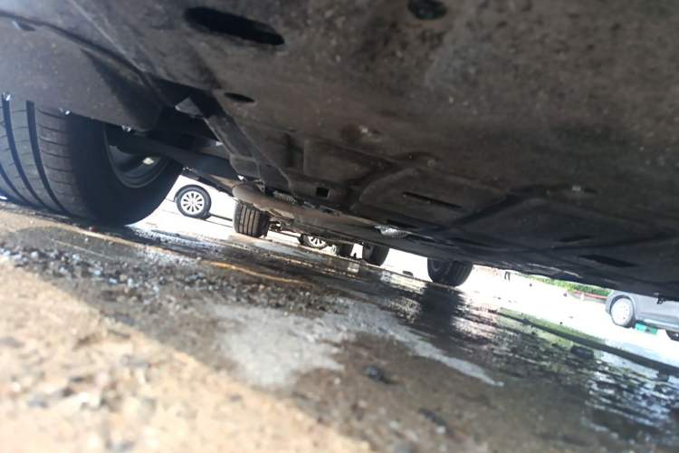 Used Nissan N6 2026 Model 180 Max Chassis Front Right