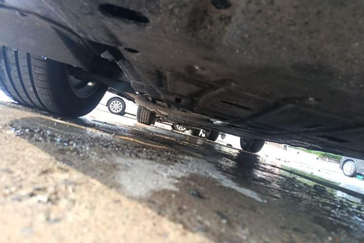 Used Nissan N6 2026 Model 180 Max Chassis Rear