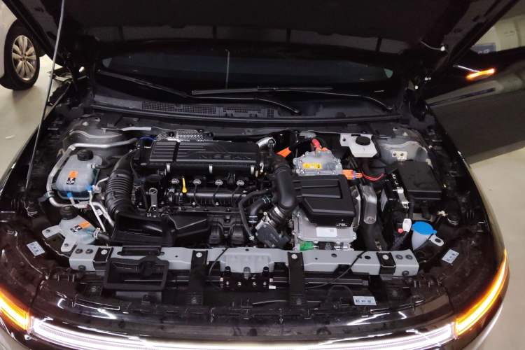 Used Nissan N6 2026 Model 180 Pro Engine Bay