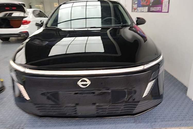 Used Nissan N6 2026 Model 180 Pro Front