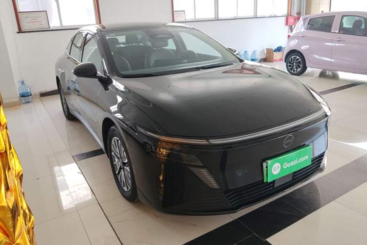 Used Nissan N6 2026 Model 180 Max Front Right 45 Deg