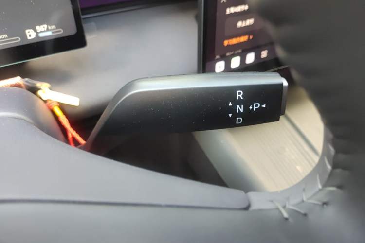 Used Nissan N6 2026 Model 180 Max Gear Lever