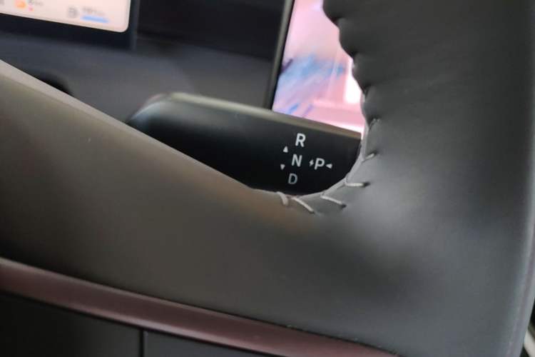 Used Nissan N6 2026 Model 180 Max Gear Lever