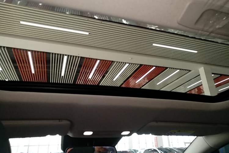 Used Nissan N6 2026 Model 180 Max Headliner