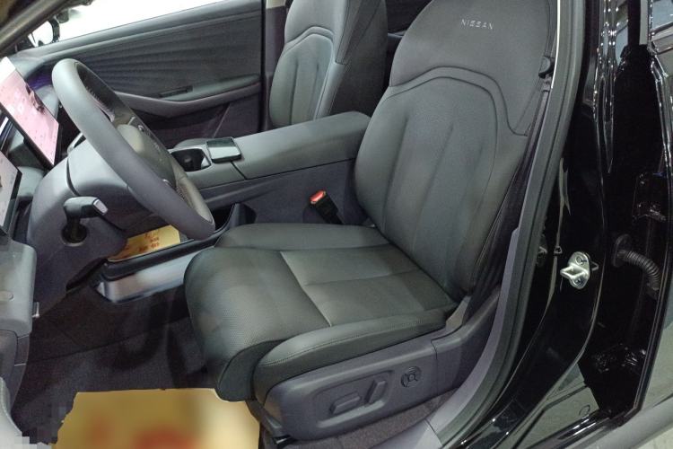 Used Nissan N6 2026 Model 180 Max Left Front Seat