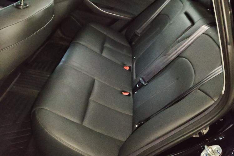 Used Nissan N6 2026 Model 180 Pro Left Rear Seat
