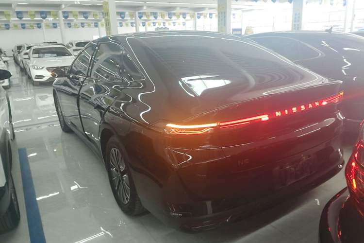 Used Nissan N6 2026 Model 180 Max Rear Left 45 Deg