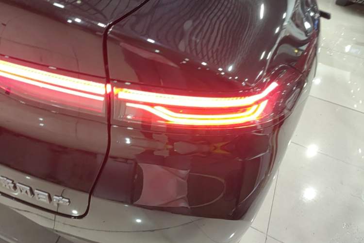 Used Nissan N6 2026 Model 180 Max Right Rear Taillight