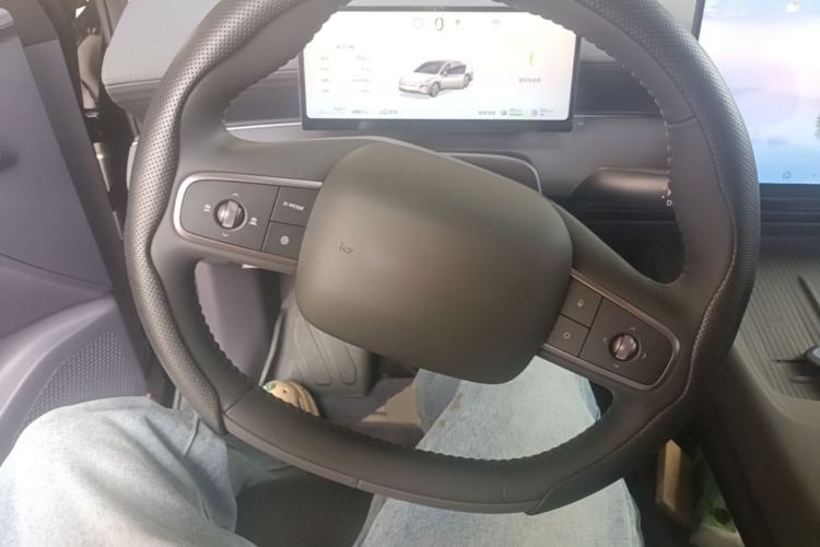 Used Nissan N6 2026 Model 180 Max Steering Wheel