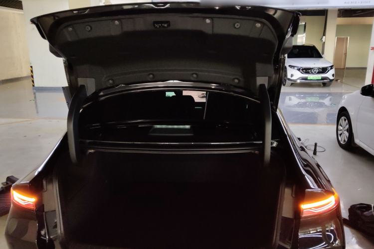 Used Nissan N6 2026 Model 180 Pro Trunk