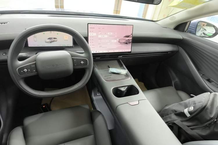 Used Nissan N6 2026 Model 180 Max Audio And AC Panel