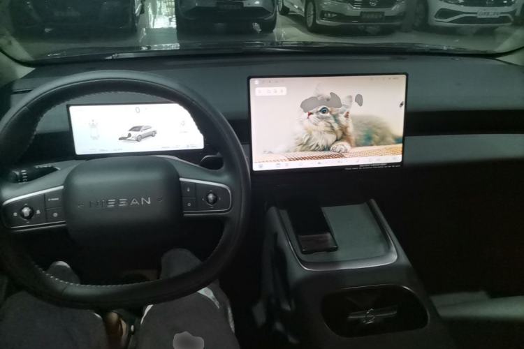 Used Nissan N6 2026 Model 180 Max Center Console