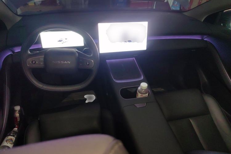 Used Nissan N6 2026 Model 180 Max Center Console