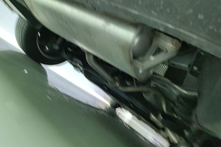 Used Nissan N6 2026 Model 180 Max Chassis Rear Right