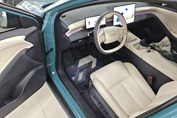 Used Nissan N6 2026 Model 180 Max+ Driver Seat