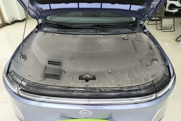 Used Nissan N6 2026 Model 180 Max Engine Bay