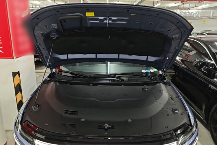 Used Nissan N6 2026 Model 180 Max Engine Bay