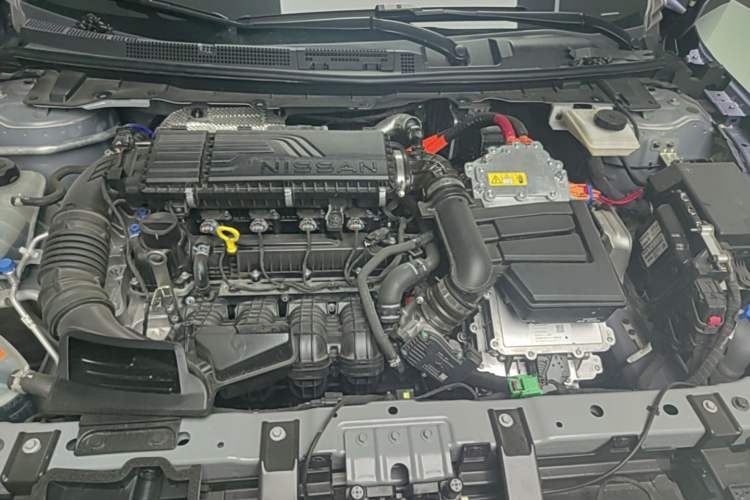 Used Nissan N6 2026 Model 180 Max Engine Bay