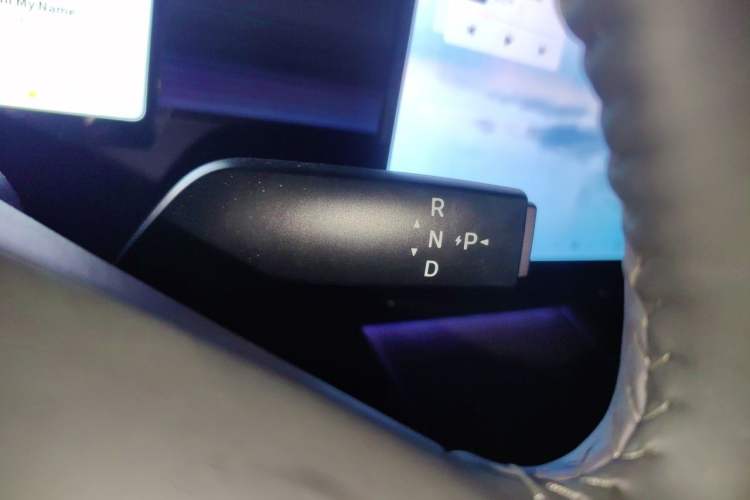 Used Nissan N6 2026 Model 180 Max Gear Lever