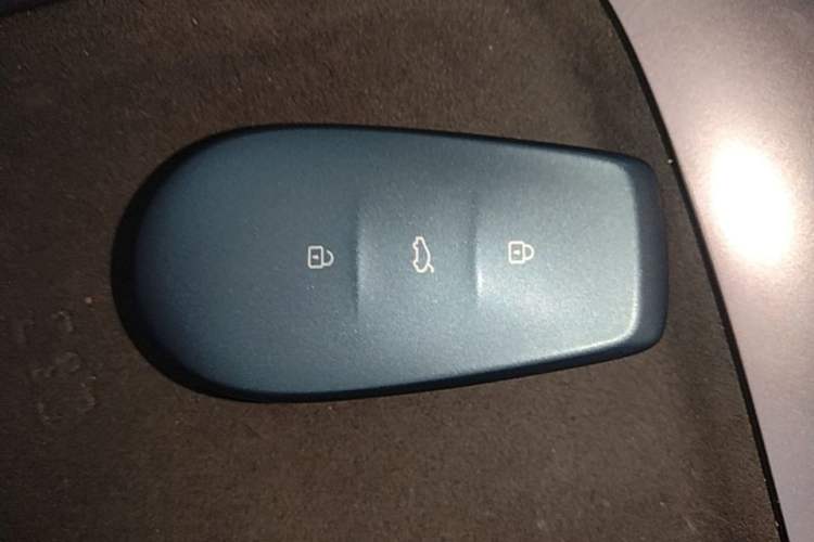 Used Nissan N6 2026 Model 180 Max Interior 1