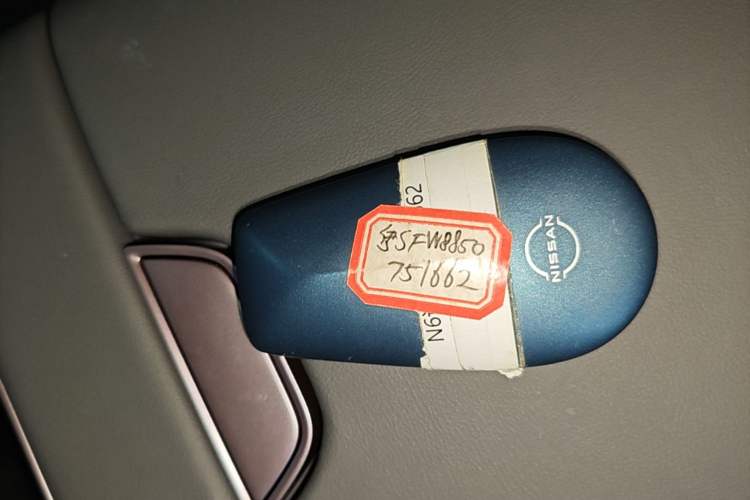 Used Nissan N6 2026 Model 180 Max Interior 1