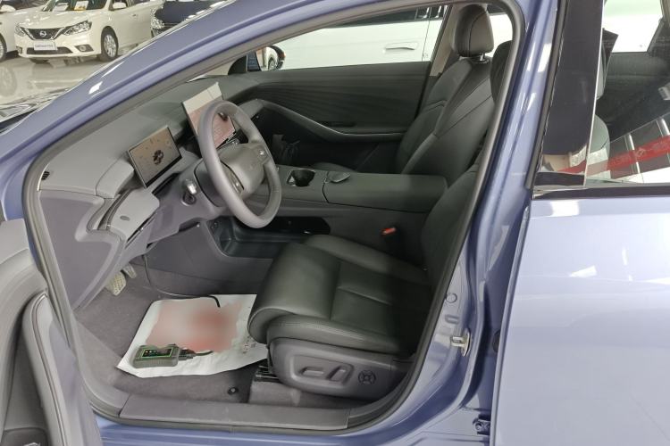 Used Nissan N6 2026 Model 180 Max Left Front Seat