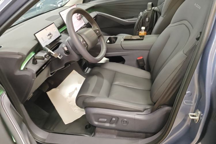 Used Nissan N6 2026 Model 180 Max Left Front Seat