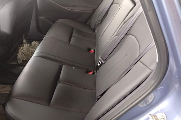 Used Nissan N6 2026 Model 180 Max Left Rear Seat