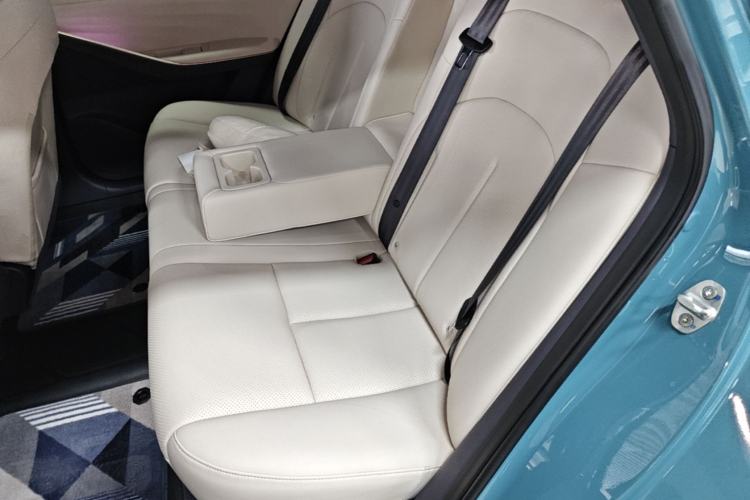 Used Nissan N6 2026 Model 180 Max+ Left Rear Seat