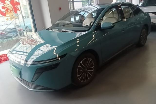 Nissan N6 2026 Model 180 Max+ usata