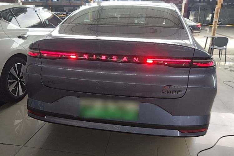 Used Nissan N6 2026 Model 180 Max Rear