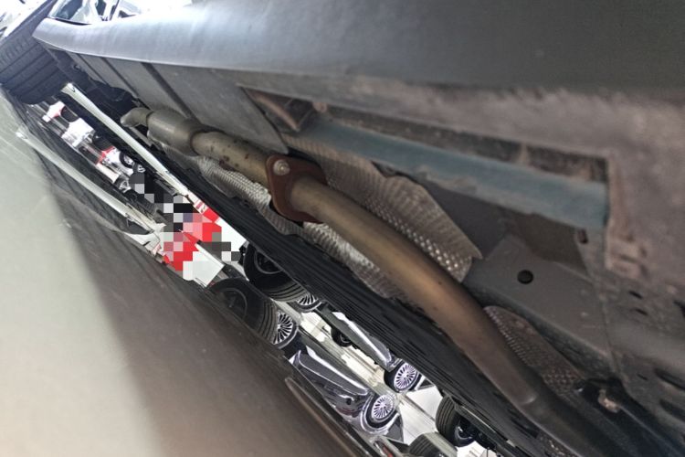 Used Nissan N6 2026 Model 180 Max+ Right Side Sill