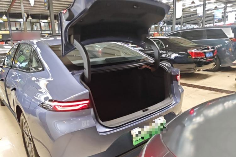 Used Nissan N6 2026 Model 180 Max Trunk