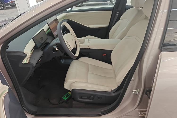 Used Nissan N6 2026 Model 180 Max Left Front Seat