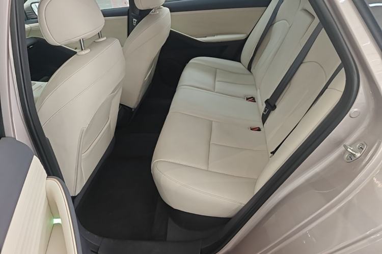Used Nissan N6 2026 Model 180 Max Left Rear Seat
