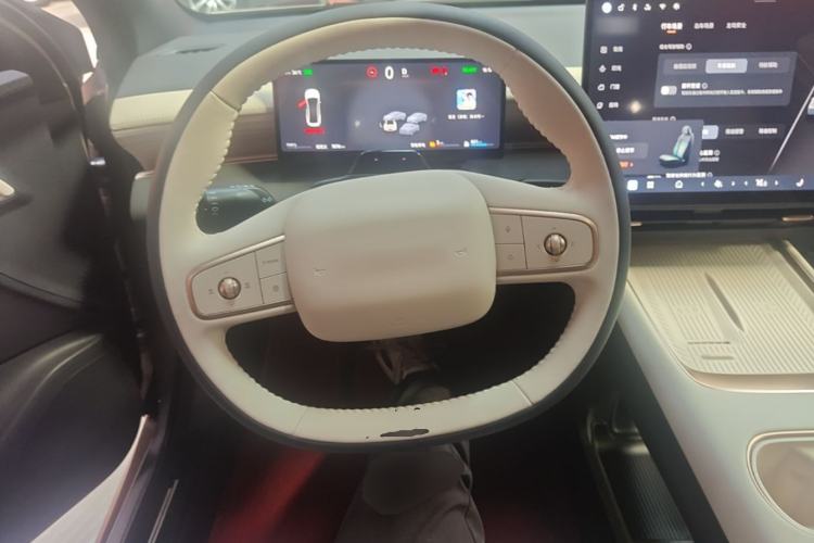 Used Nissan N6 2026 Model 180 Max+ Steering Wheel