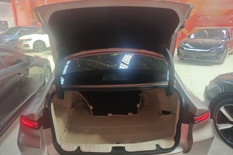 Used Nissan N6 2026 Model 180 Max+ Trunk