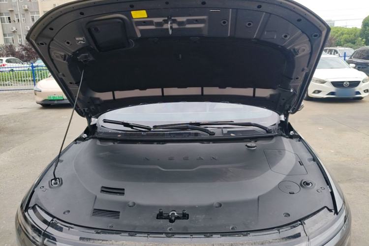 Used Nissan N6 2026 Model 180 Max Engine Bay