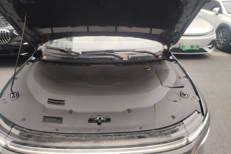 Used Nissan N6 2026 Model 180 Max Engine Bay