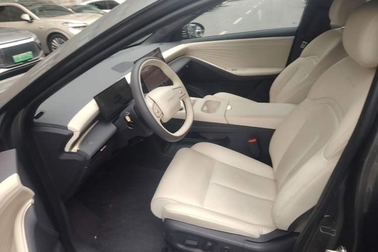 Used Nissan N6 2026 Model 180 Max Left Front Seat