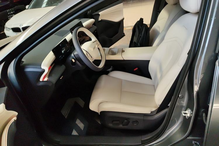 Used Nissan N6 2026 Model 180 Max Left Front Seat
