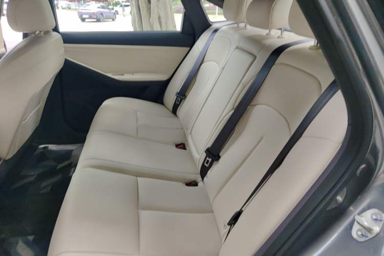Used Nissan N6 2026 Model 180 Pro Left Rear Seat
