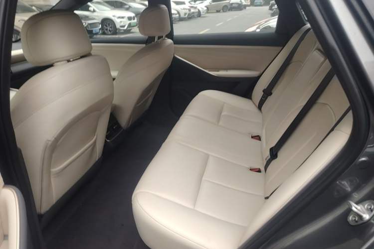 Used Nissan N6 2026 Model 180 Max Left Rear Seat