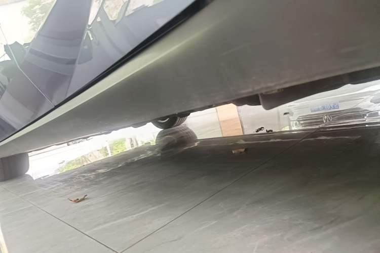 Used Nissan N6 2026 Model 180 Max Left Side Sill