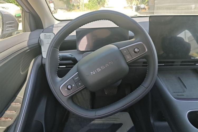 Used Nissan N6 2026 Model 180 Max Steering Wheel