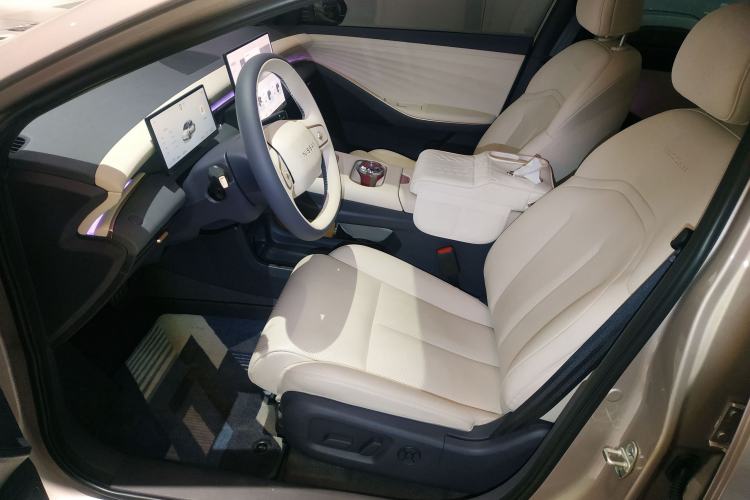 Used Nissan N6 2026 Model 180 Max Left Front Seat