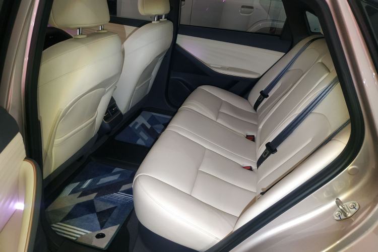 Used Nissan N6 2026 Model 180 Max Left Rear Seat